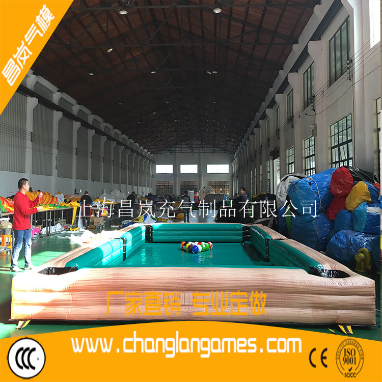 真人版充氣足球場(chǎng)桌球臺(tái)球桌游戲 inflatable snooker football game for sale